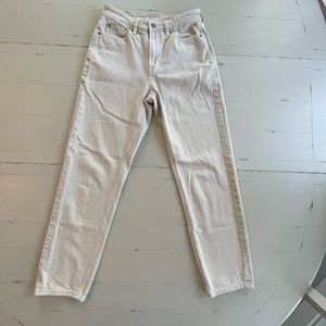 American Eagle Mom Straight Jean